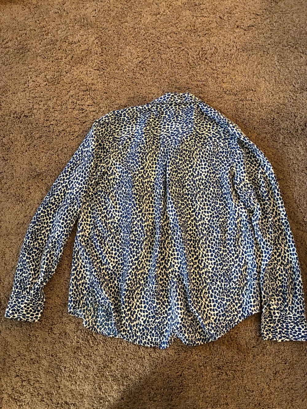 Juicy Couture Blue and White Cheetah Printed Button-Down Shirt - Picture 7 of 7